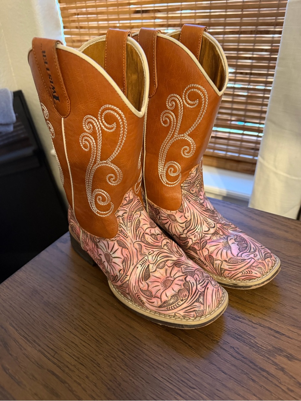 Twister Tan Shaft Pink Floral Western Boots